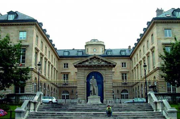 College de Paris, Paris